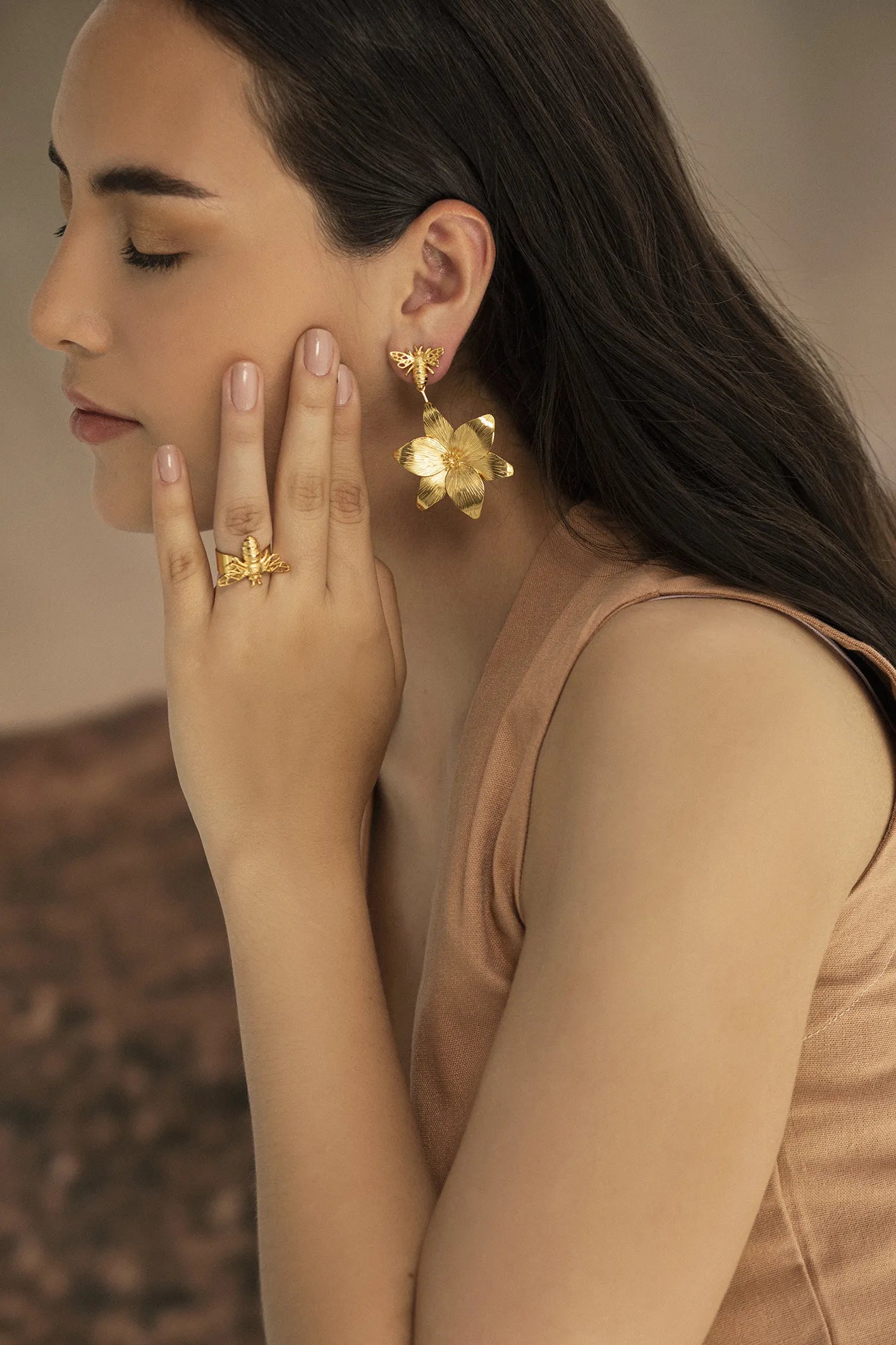 Arete dorado grande Vuelo de Vida