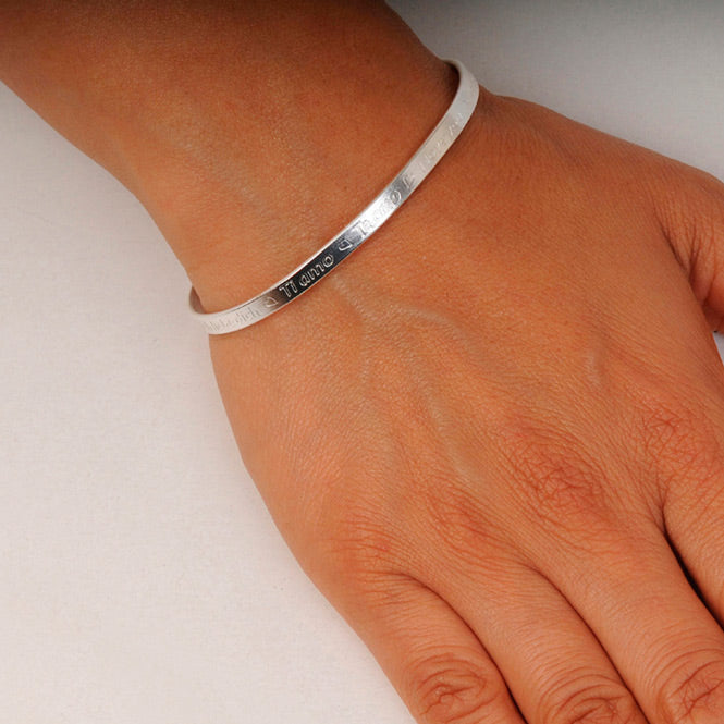 Brazalete plateado Te Amo