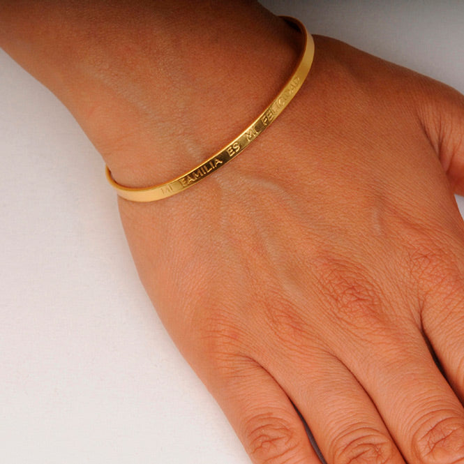 Brazalete dorado Mi Familia es mi felicidad