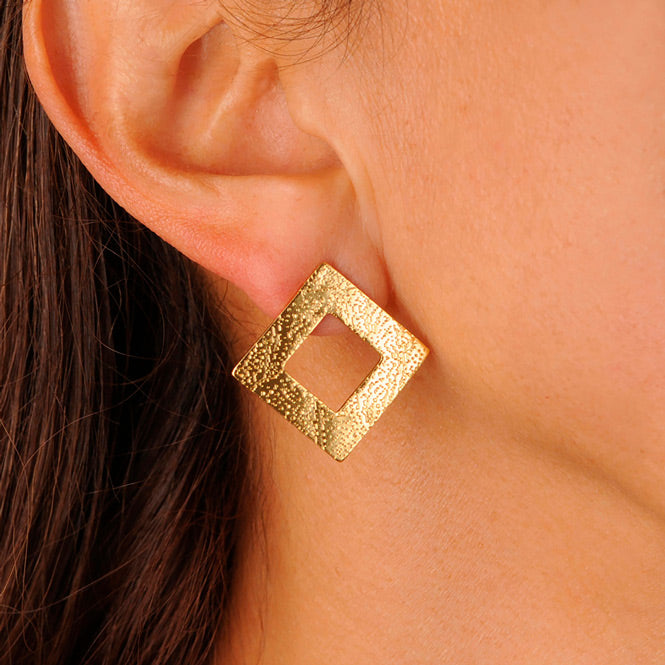 Arete topo Tokio dorado