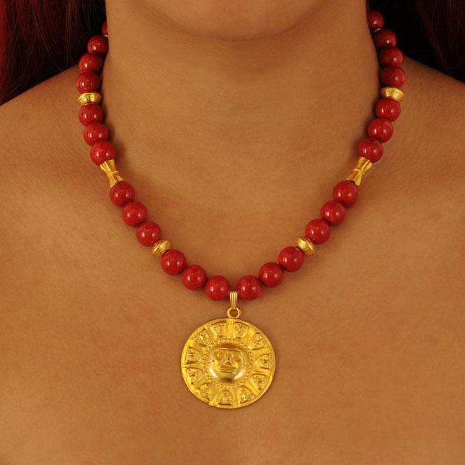 Collar semipreciosa fossil rojo y dije pectoral de trece caras Nariño - Blumart