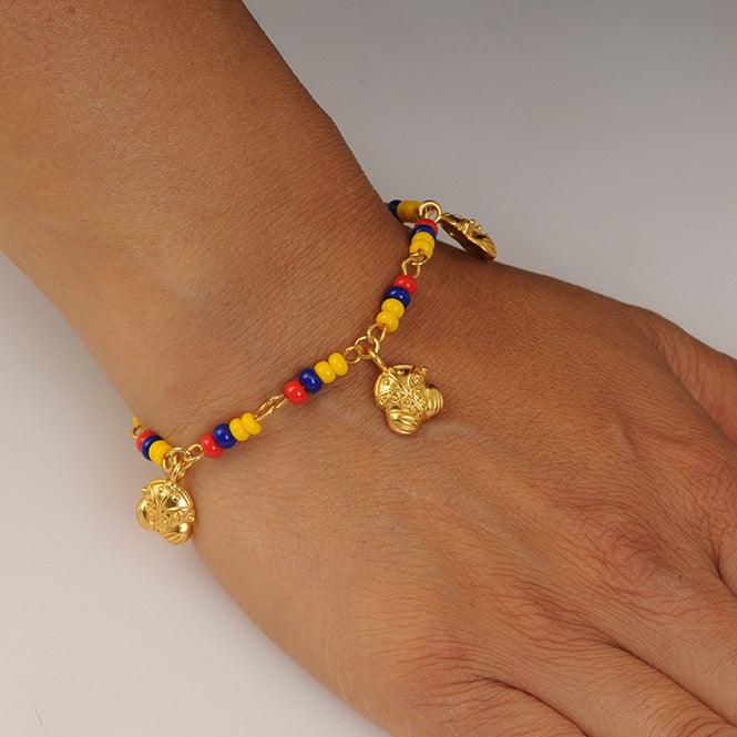 Pulsera Colombia en Chaquira Checa y 3 Dijes Mini Rana de Bolas Tairona - Blumart