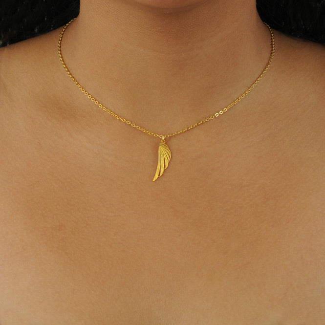 Cadena Dorado Modelo Alas del Alma