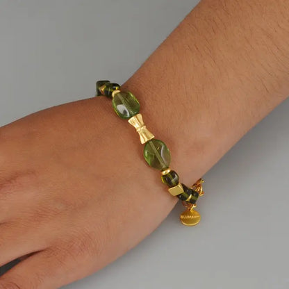 Pulsera cristal checo 14x10 verde oliva y cubo tortoise