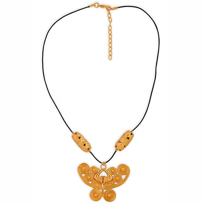 Collar Cuero Negro y Dije Grande Nariguera Mariposa Tairona - Blumart