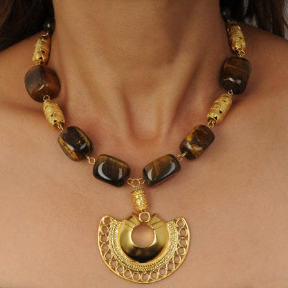 Collar Piedra Semipreciosa Ojo de Tigre y Dije Nariguera Semilunar Tairona - Blumart